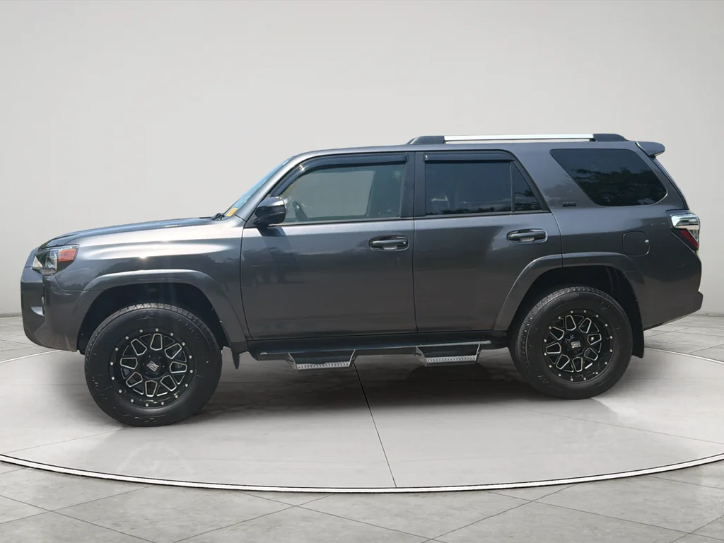 Used 2023 Gray Toyota SR5 image 4