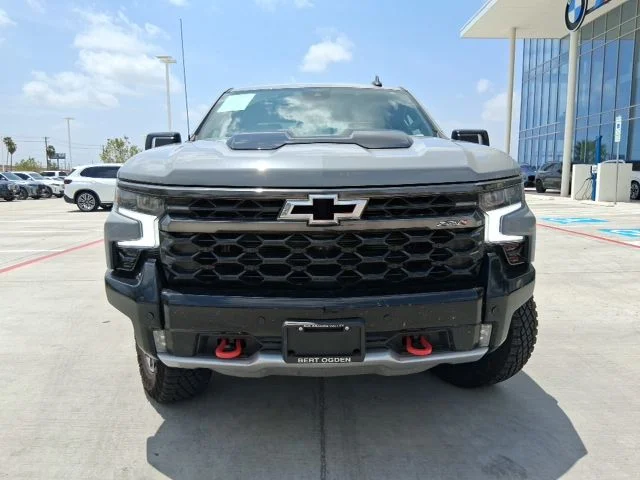 Used 2025 Gray Chevrolet ZR2 image 2