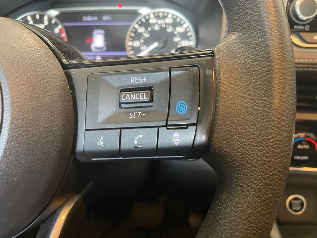 Used 2023 Red Nissan SV image 14