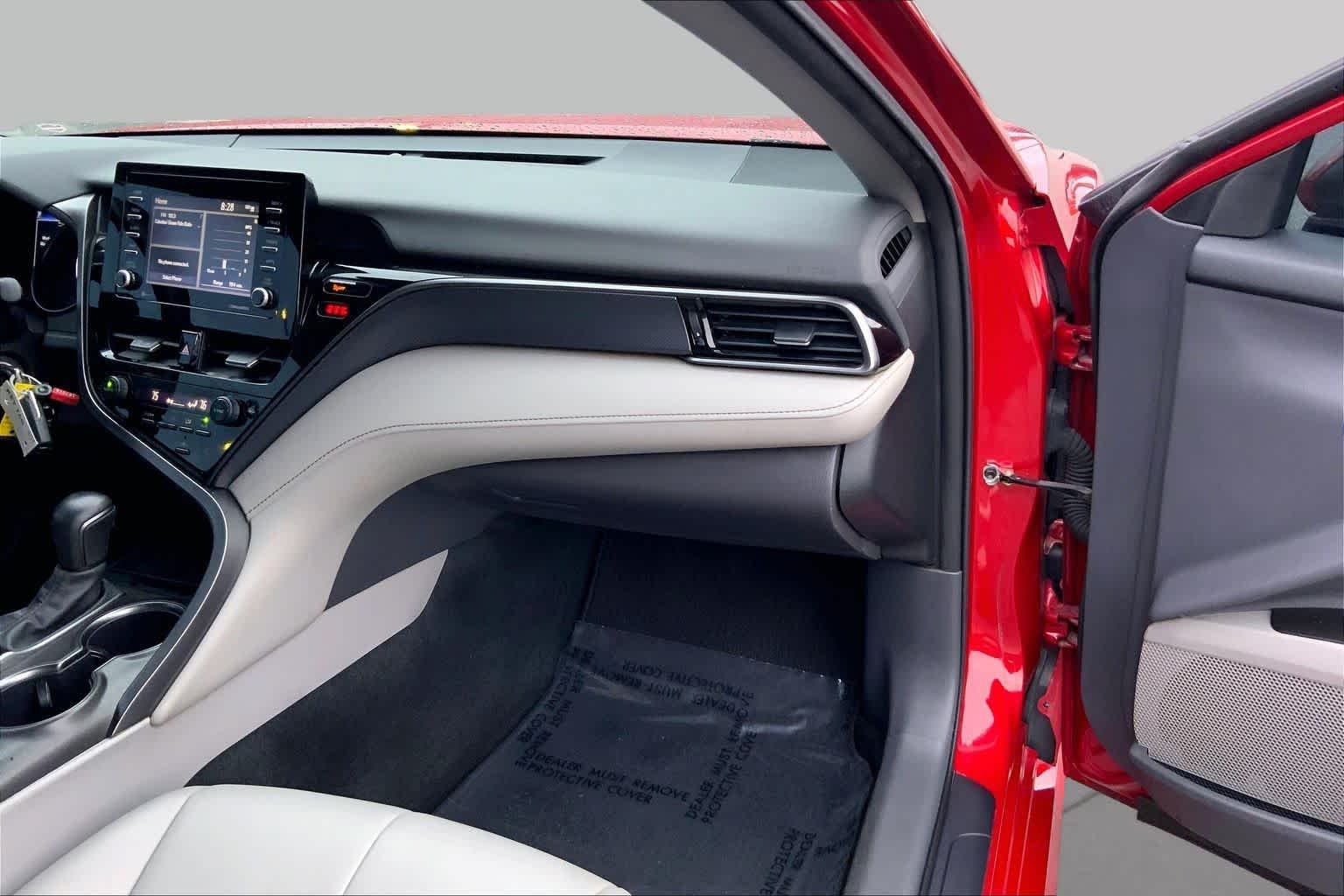 Used 2022 Supersonic Red Toyota SE image 15