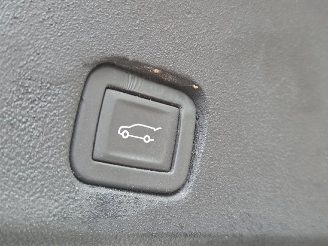 2025 GMC Acadia Elevation - Photo 16