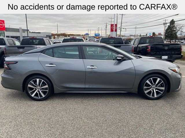 2019 Nissan Maxima SL photo 2
