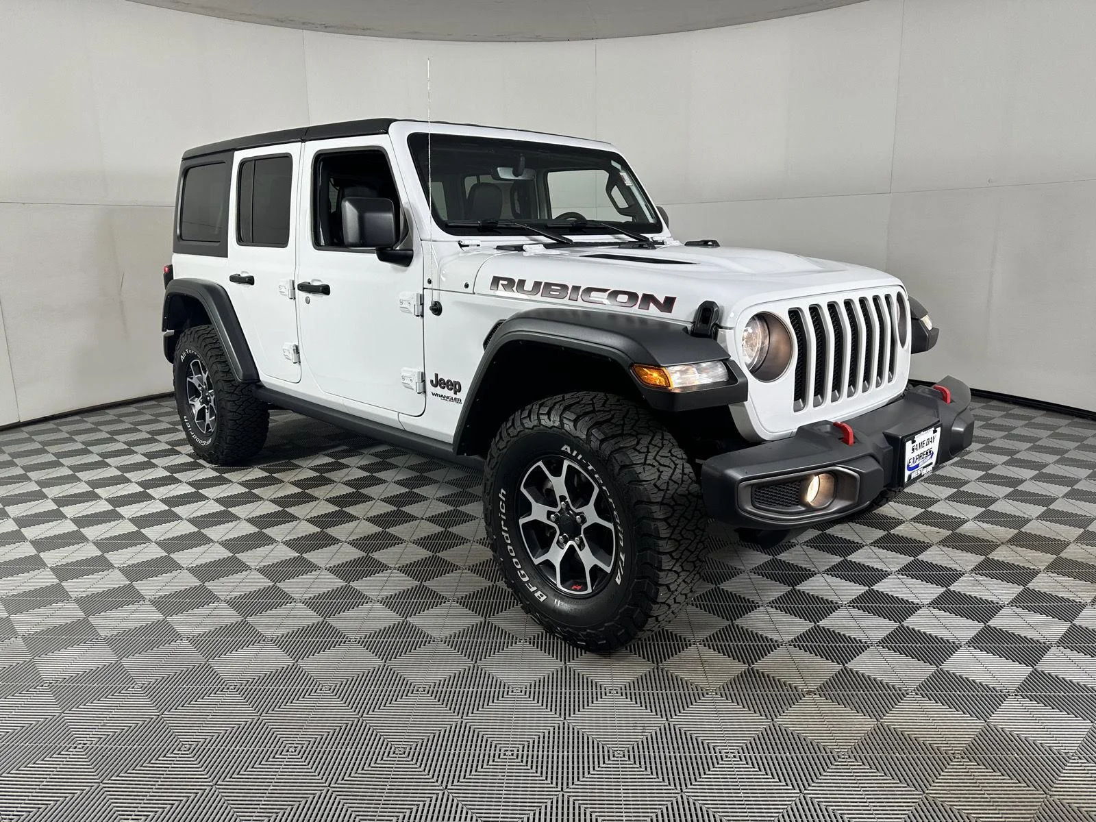 Used 2021 Bright White Clearcoat Jeep Unlimited Rubicon image 19
