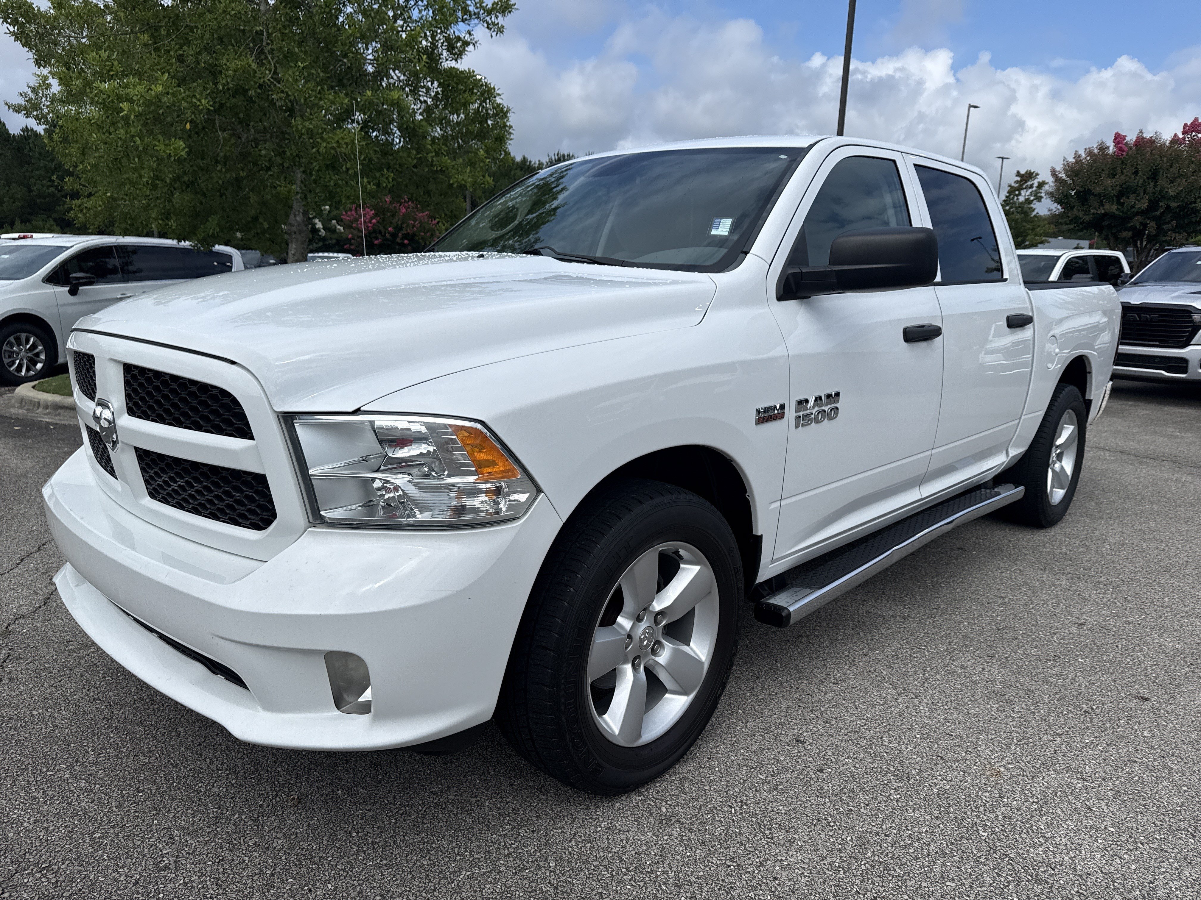 Used 2013 Bright White Ram Express image 3