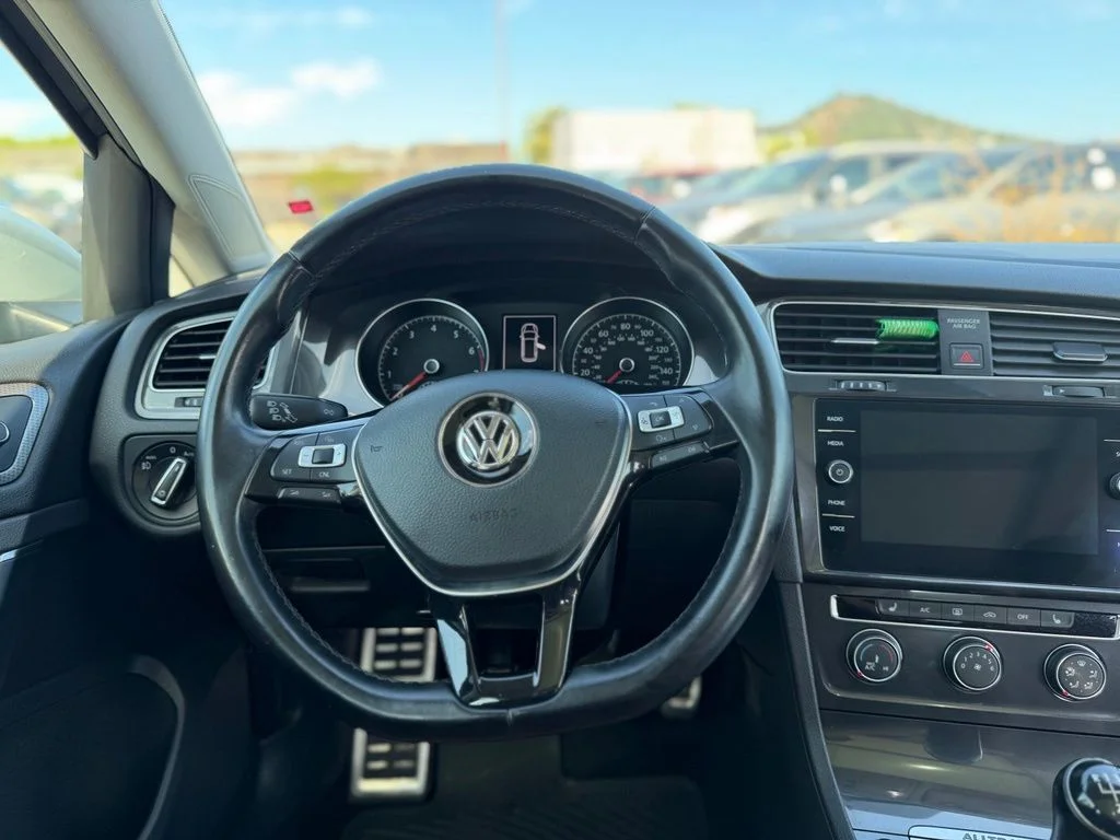 Used 2019 Black Volkswagen 2.0T S image 25