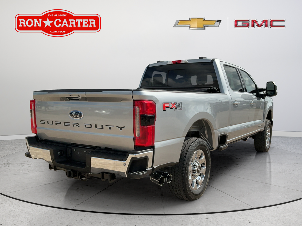 Used 2024 Silver Ford Lariat image 6