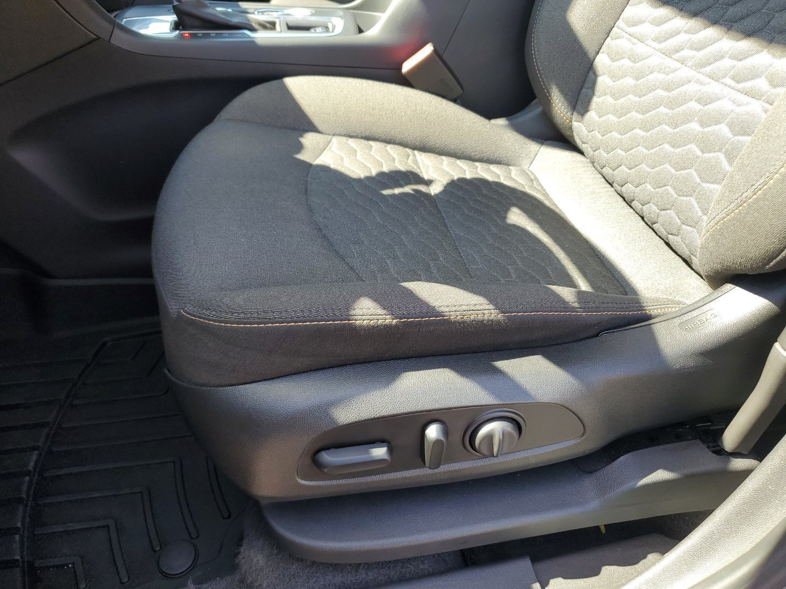 Used 2020 Blue Chevrolet LT image 13