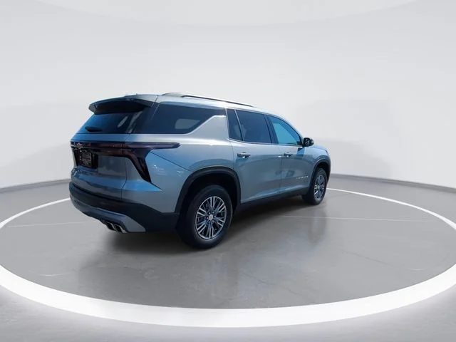 Used 2025 Gray Chevrolet LT image 8