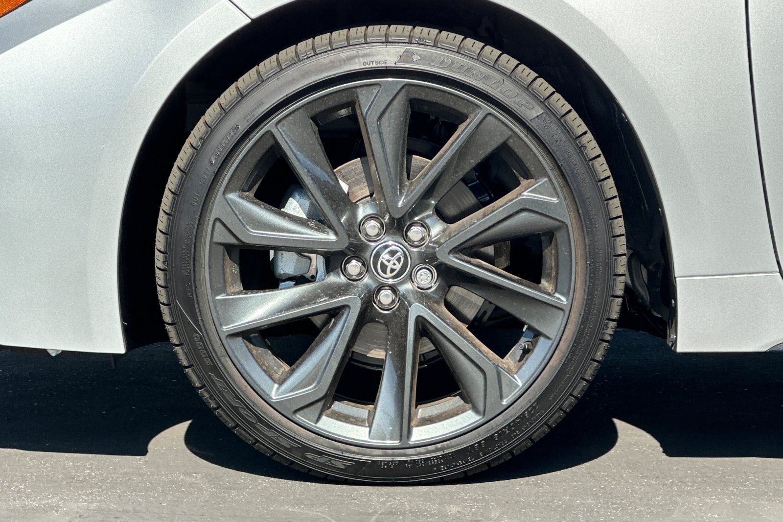 2026 Toyota Corolla XSE - Photo 25