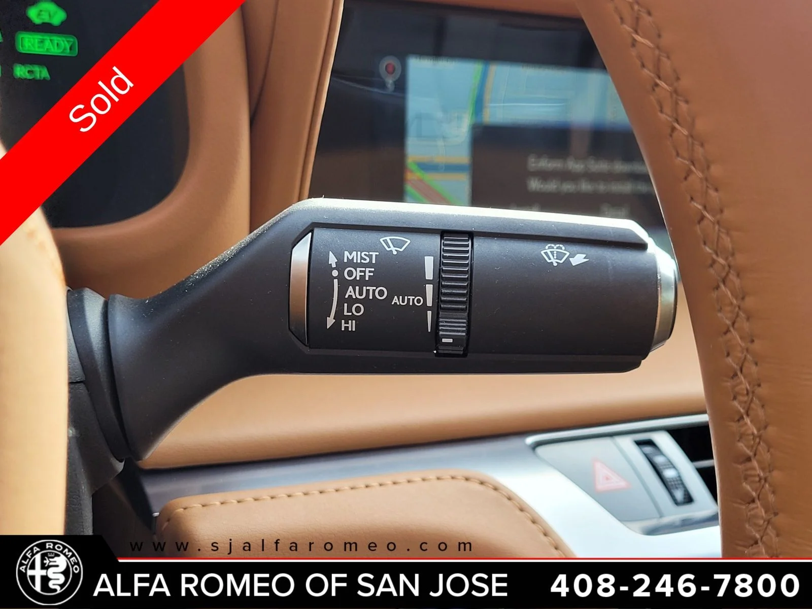 Used 2019 White Lexus 500h image 17