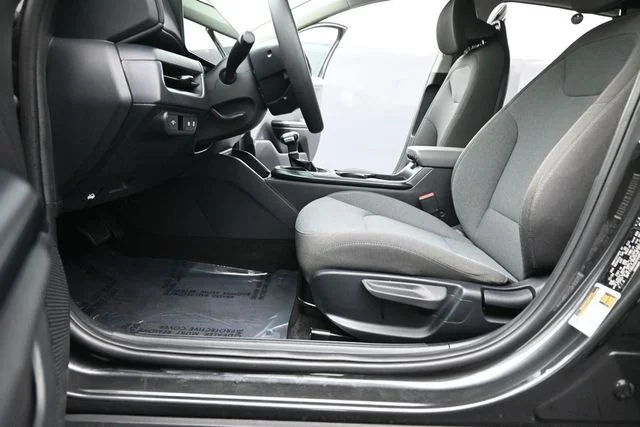 Used 2025 Gray Kia LXS image 17