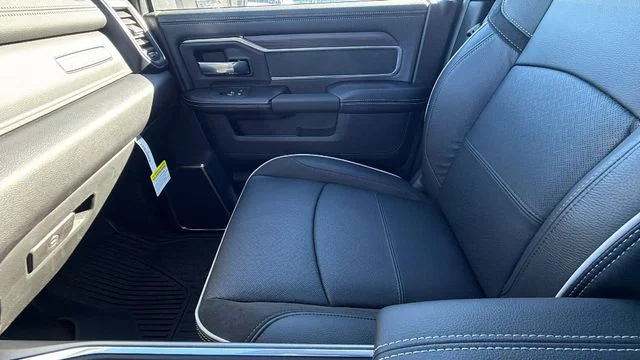 2026 RAM 2500 Laramie - Photo 25