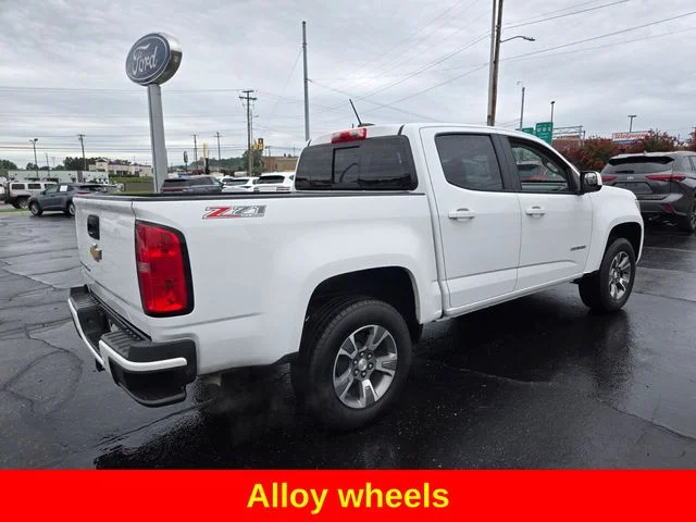 Used 2019 White Chevrolet Z71 image 9