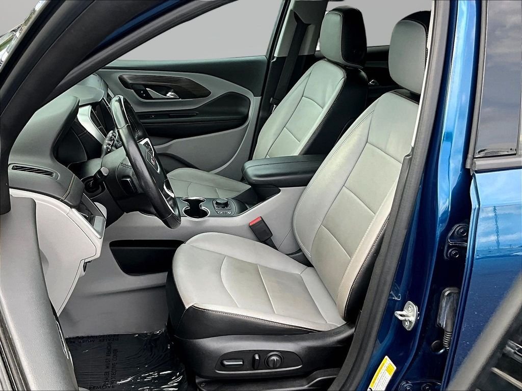Used 2020 Blue GMC SLT image 23