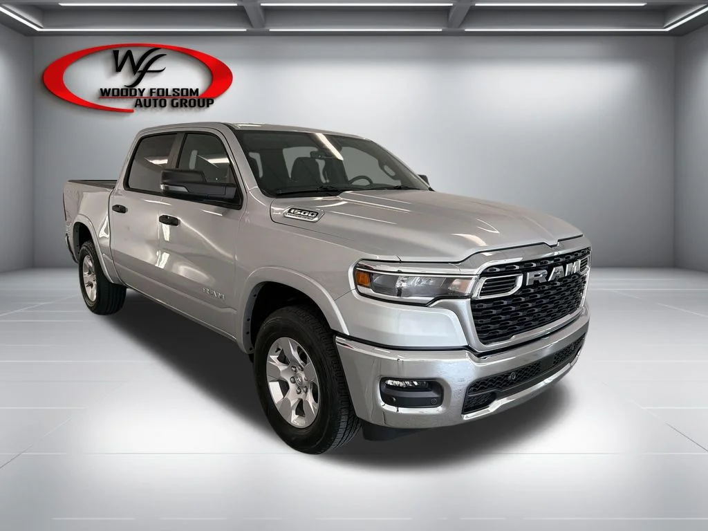 New 2027 Silver Zynith Exterior Paint RAM Big Horn/Lone Star image 3