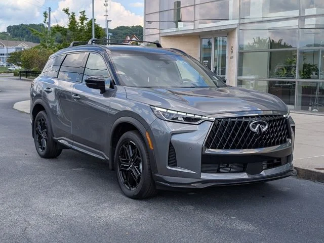 New 2027 2T GRPT SHDW INFINITI SPORT image 9