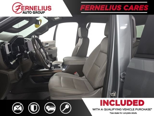 Used 2023 Gray Chevrolet RST image 18