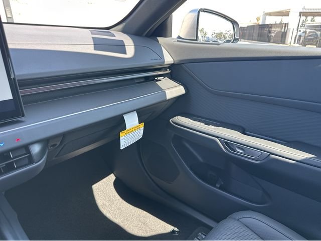 2026 Lexus ES BEV 350e Premium - Photo 14