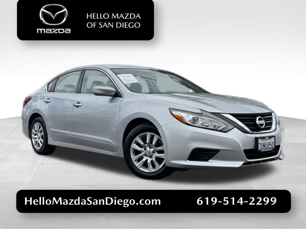 2016 Nissan Altima 2.5 S's photo