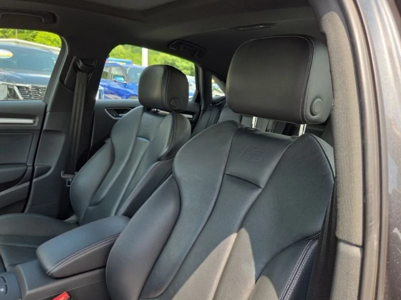 Used 2020 Daytona Gray Pearl Effect Audi 2.0T Premium Plus image 10