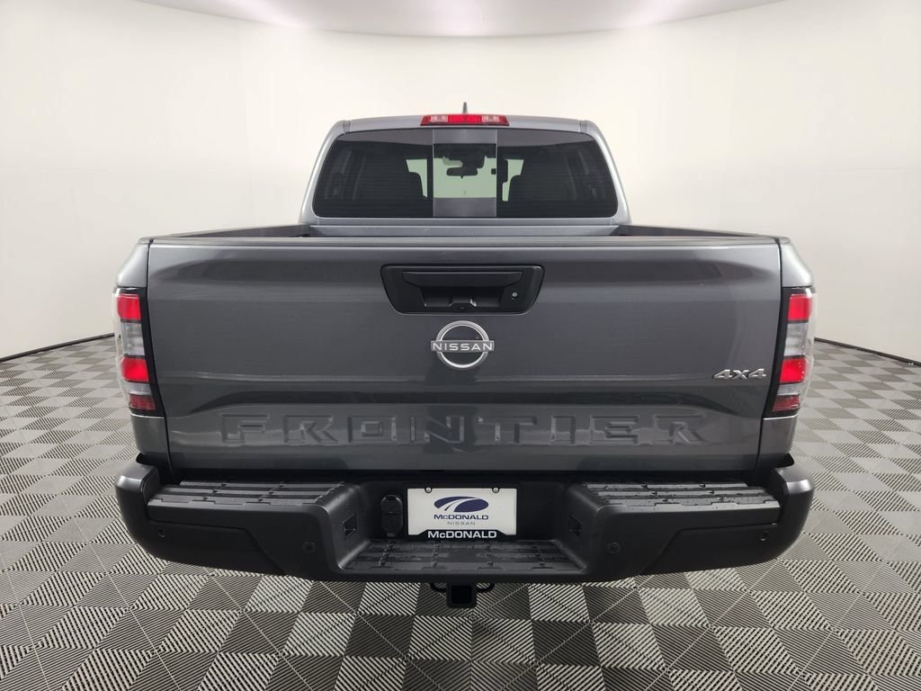 New 2026 Gun Metallic Nissan Crew Cab S image 4