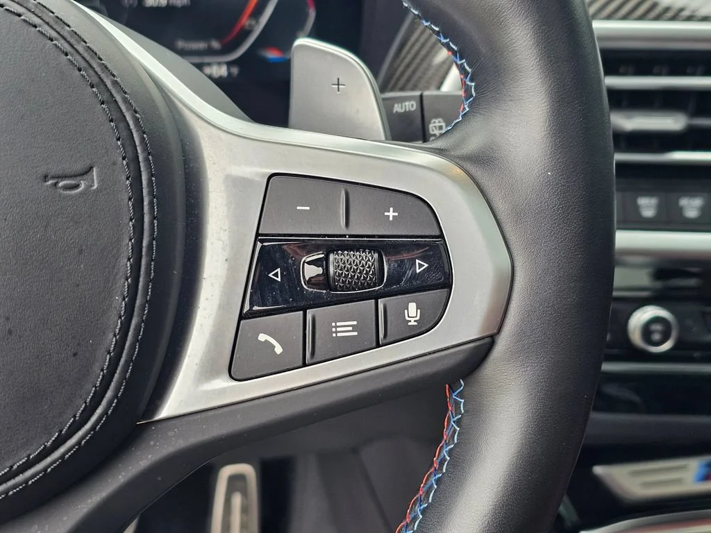 Used 2024  BMW M40i image 26