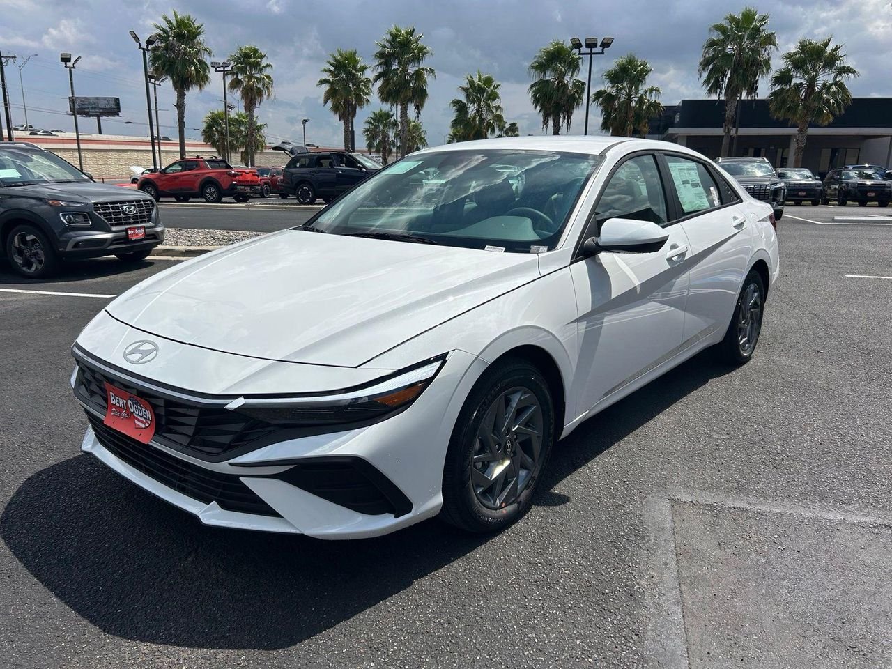 New 2026 White Hyundai Blue image 3