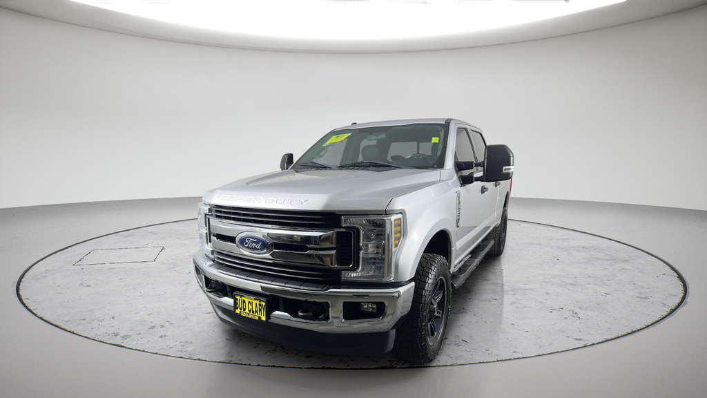 Used 2018 Silver Ford XLT image 24