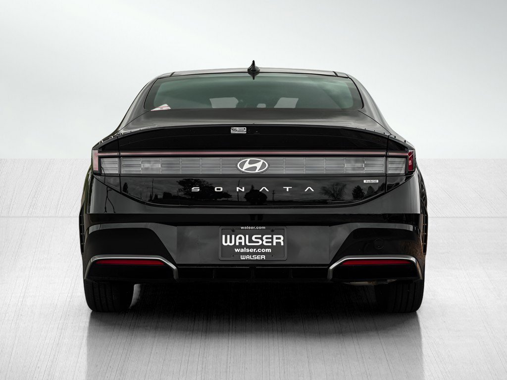 New 2026 Abyss Black Hyundai SEL FWD image 5