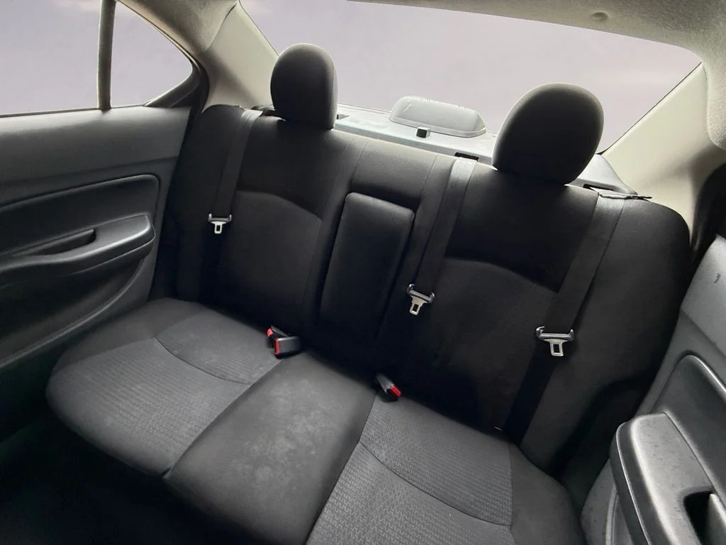 Used 2024  Mitsubishi  image 16