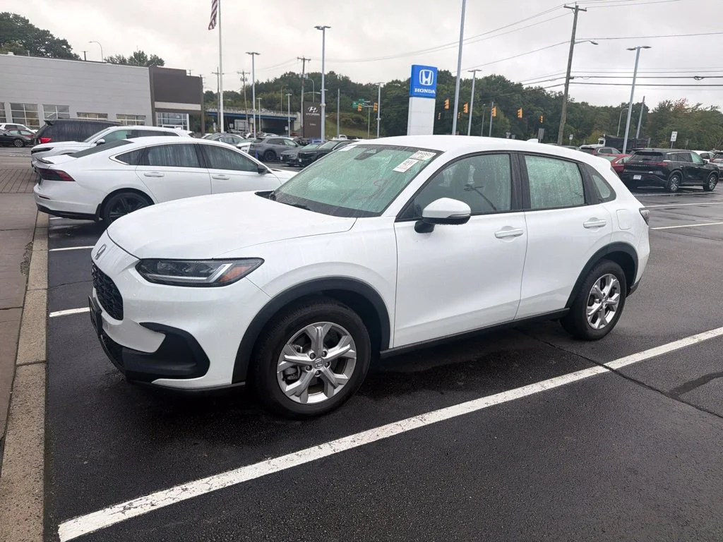 Used 2025 White Honda LX image 2