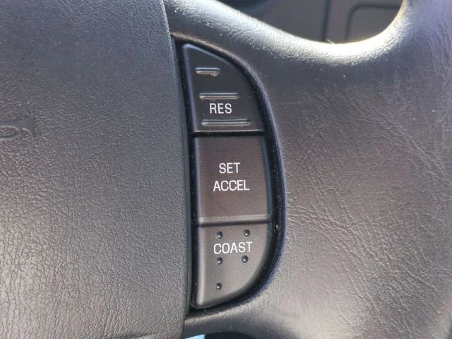Used 2006  Ford XLT image 17