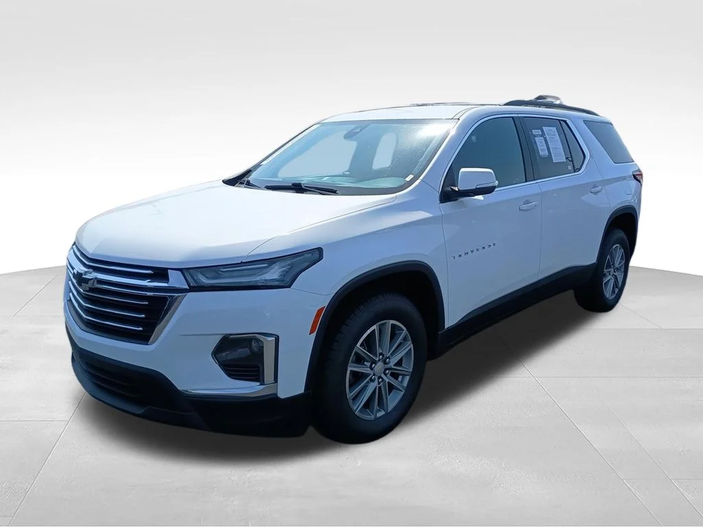 Used 2023 White Chevrolet LT image 5