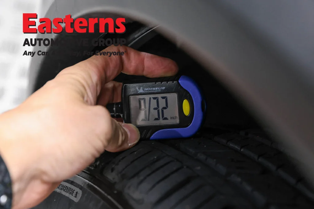 Used 2023 Gray Nissan SV image 27