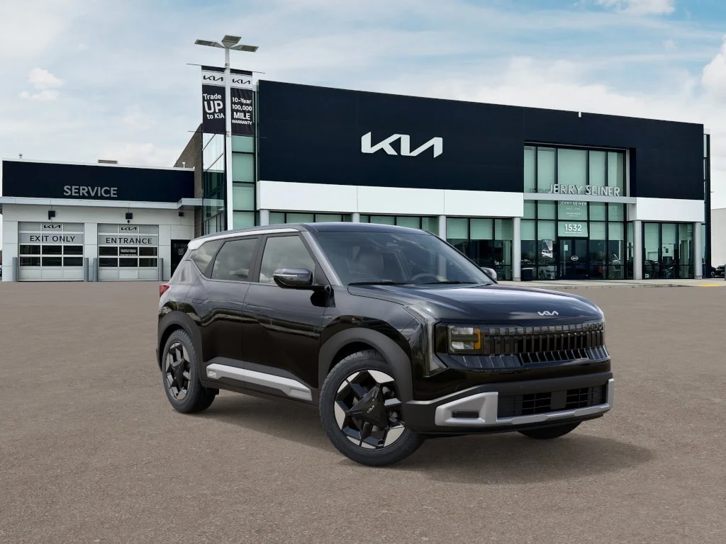 New 2027 Aurora Black Pearl Kia S image 8