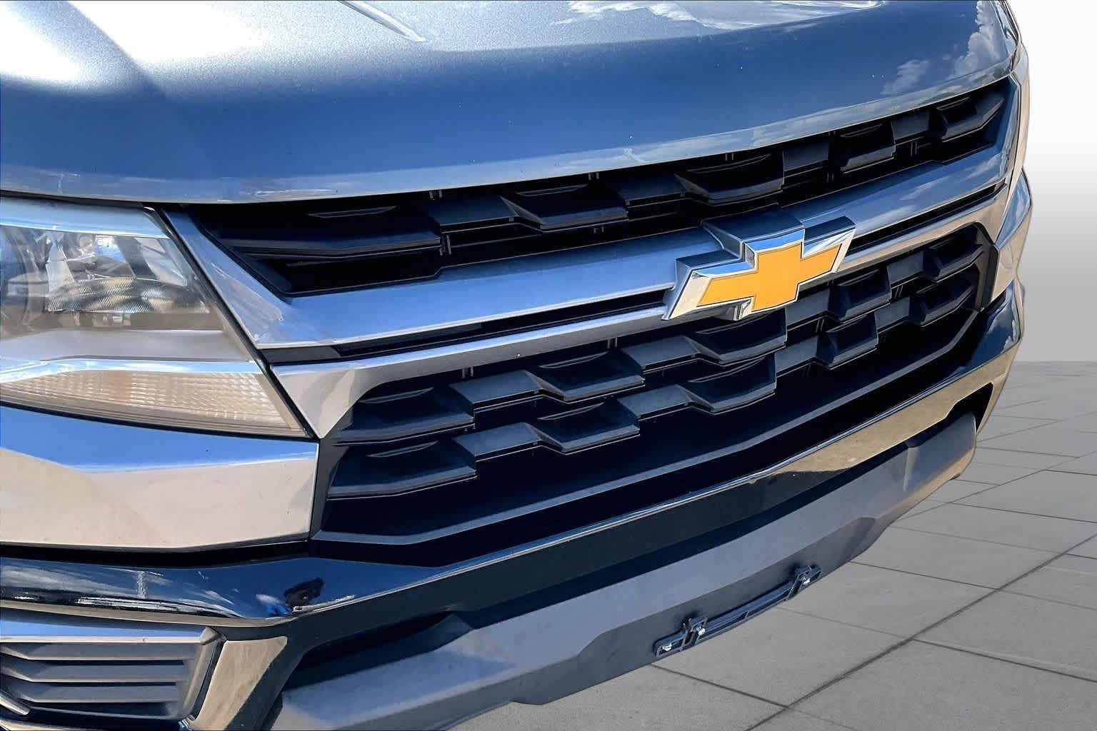 Used 2021 Satin Steel Metallic Chevrolet 2WD LT image 30