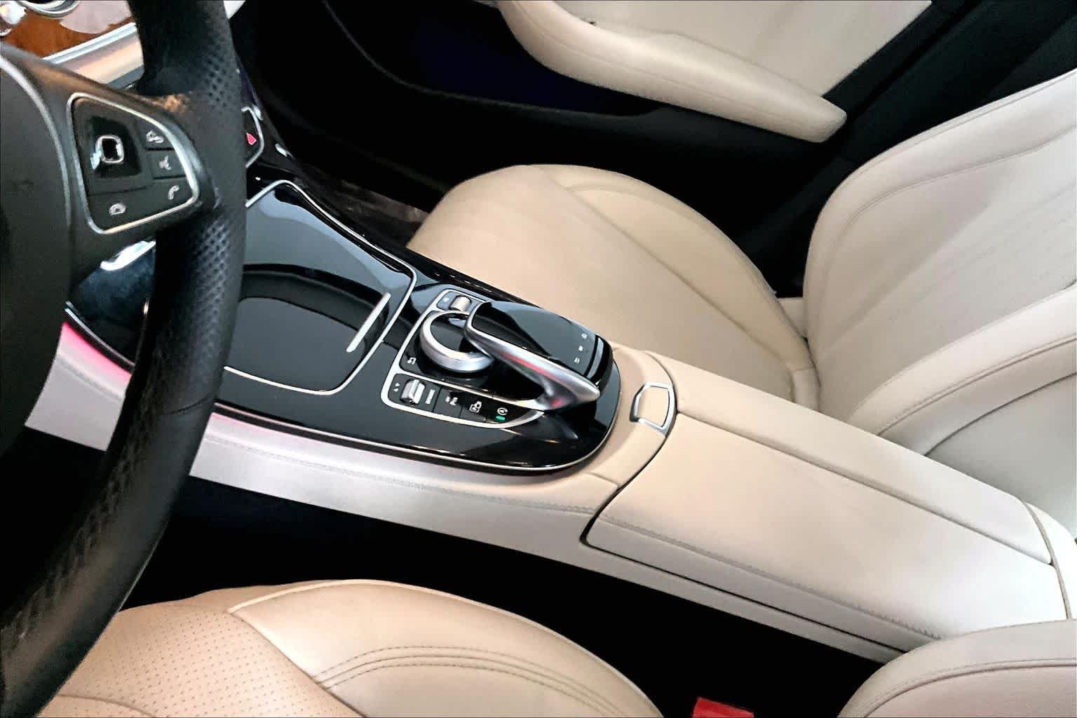 Used 2018 Black Mercedes-Benz E 300 image 17