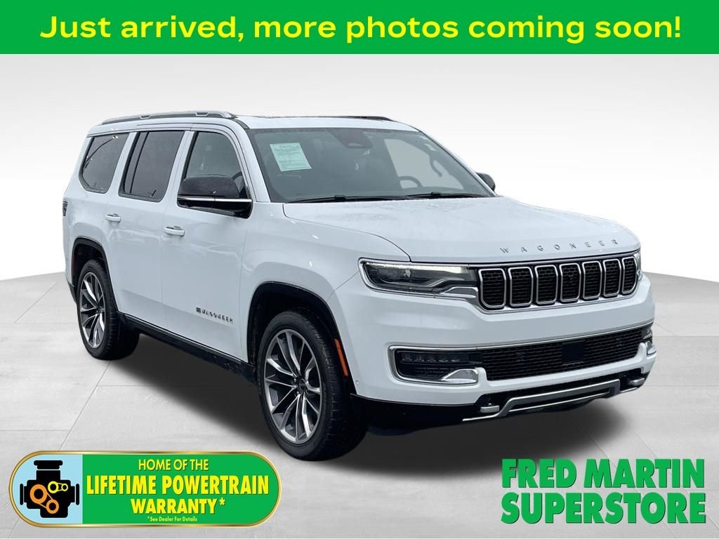 2023 Jeep Wagoneer Series III 4WD's photo
