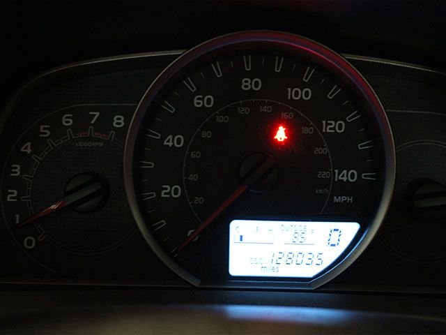 Used 2015 Pyrite Mica Toyota XLE image 10