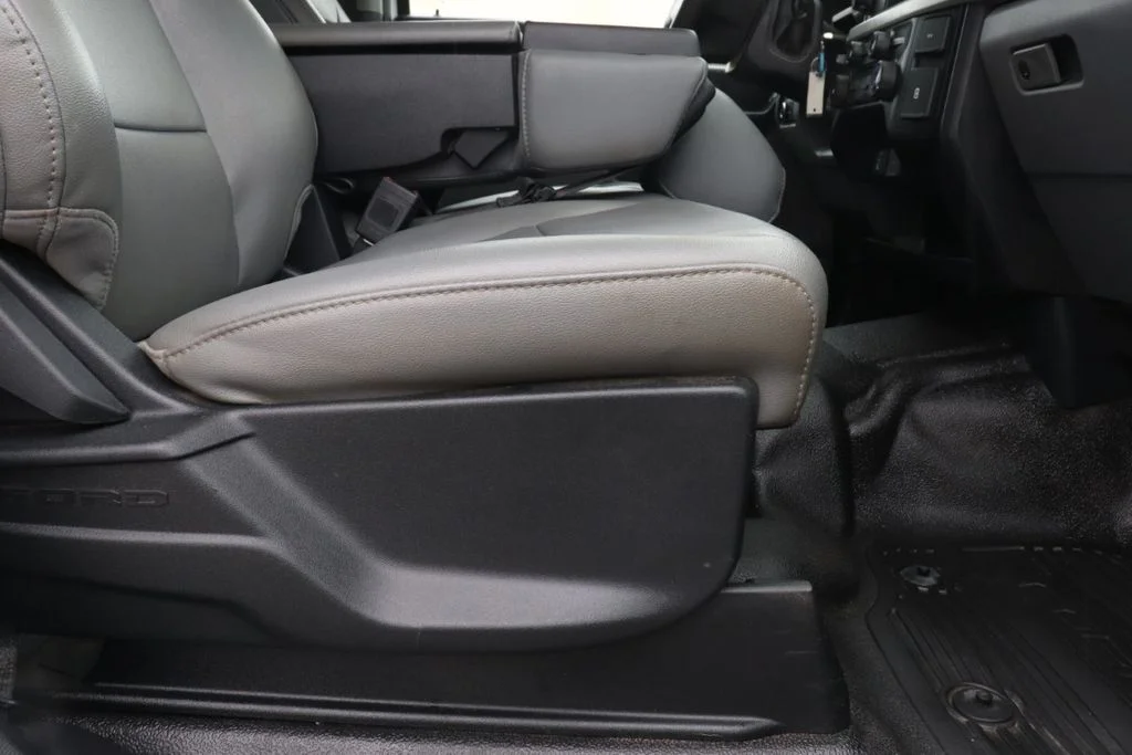 Used 2024 White Ford XL image 43