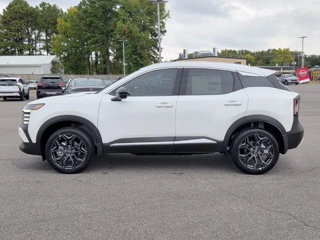 New 2027 Aspen White TriCoat Nissan SR image 2