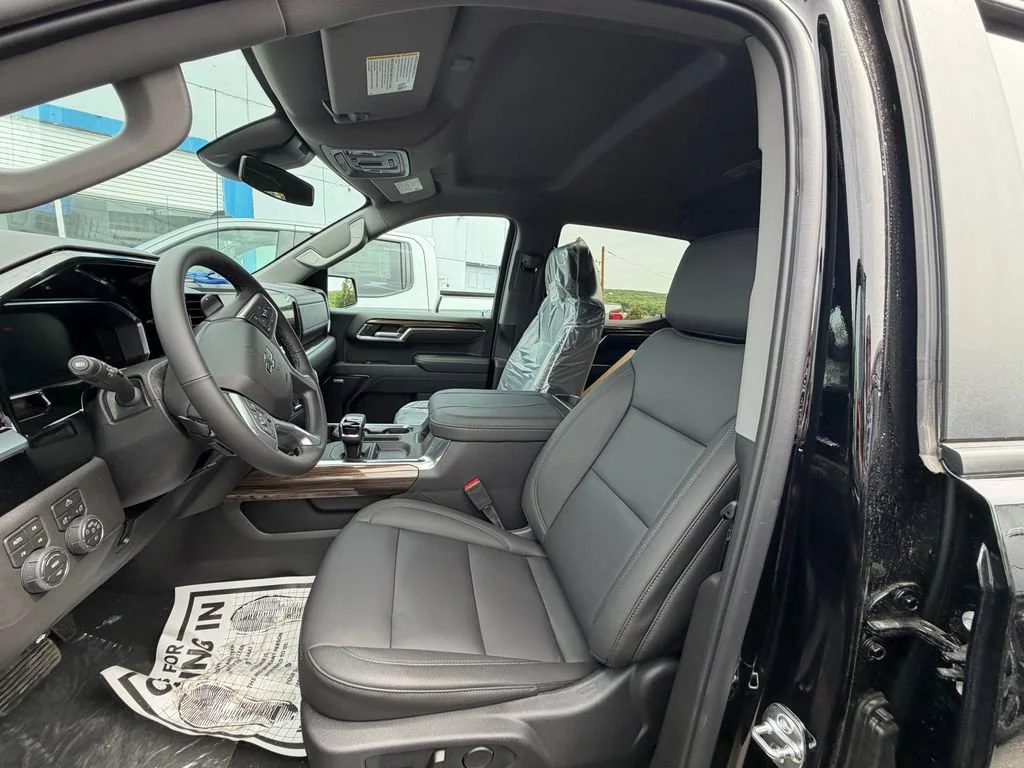 2026 Chevrolet Silverado 1500 LT Trail Boss - Photo 9