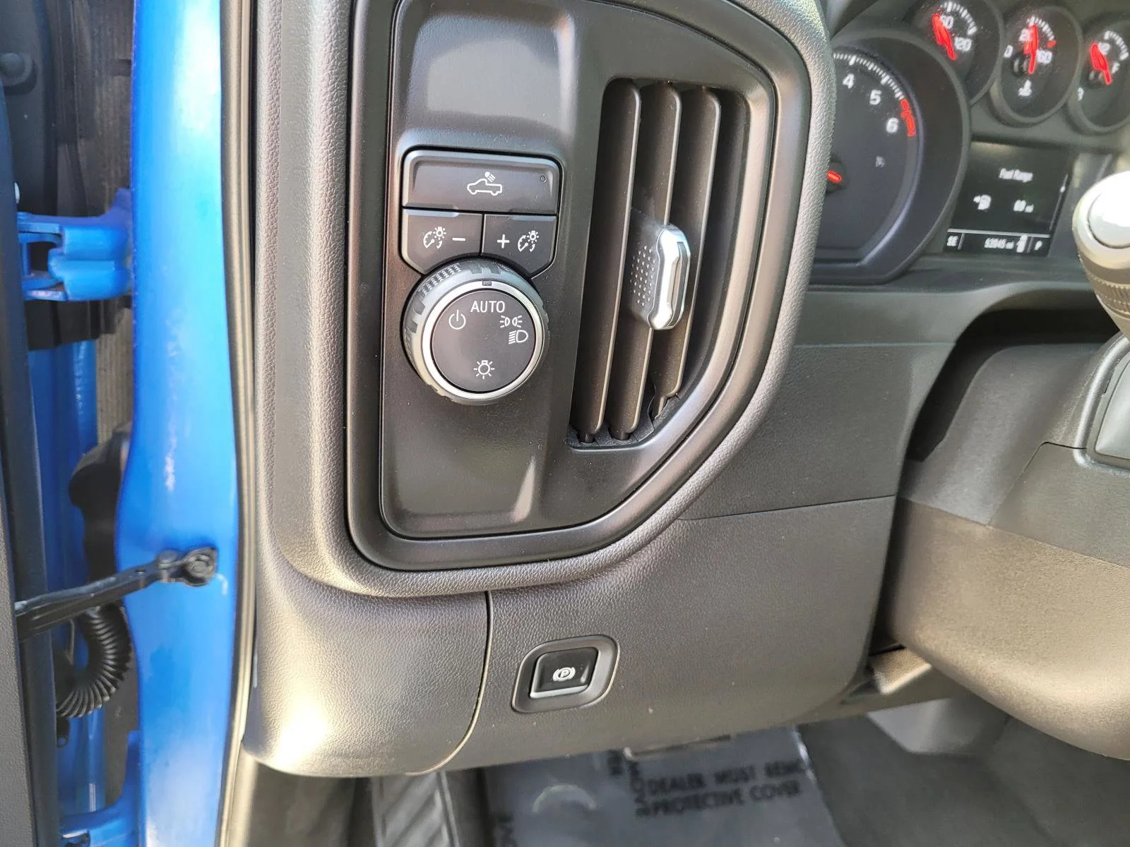 Used 2025 Riptide Blue Metallic Chevrolet Custom image 23