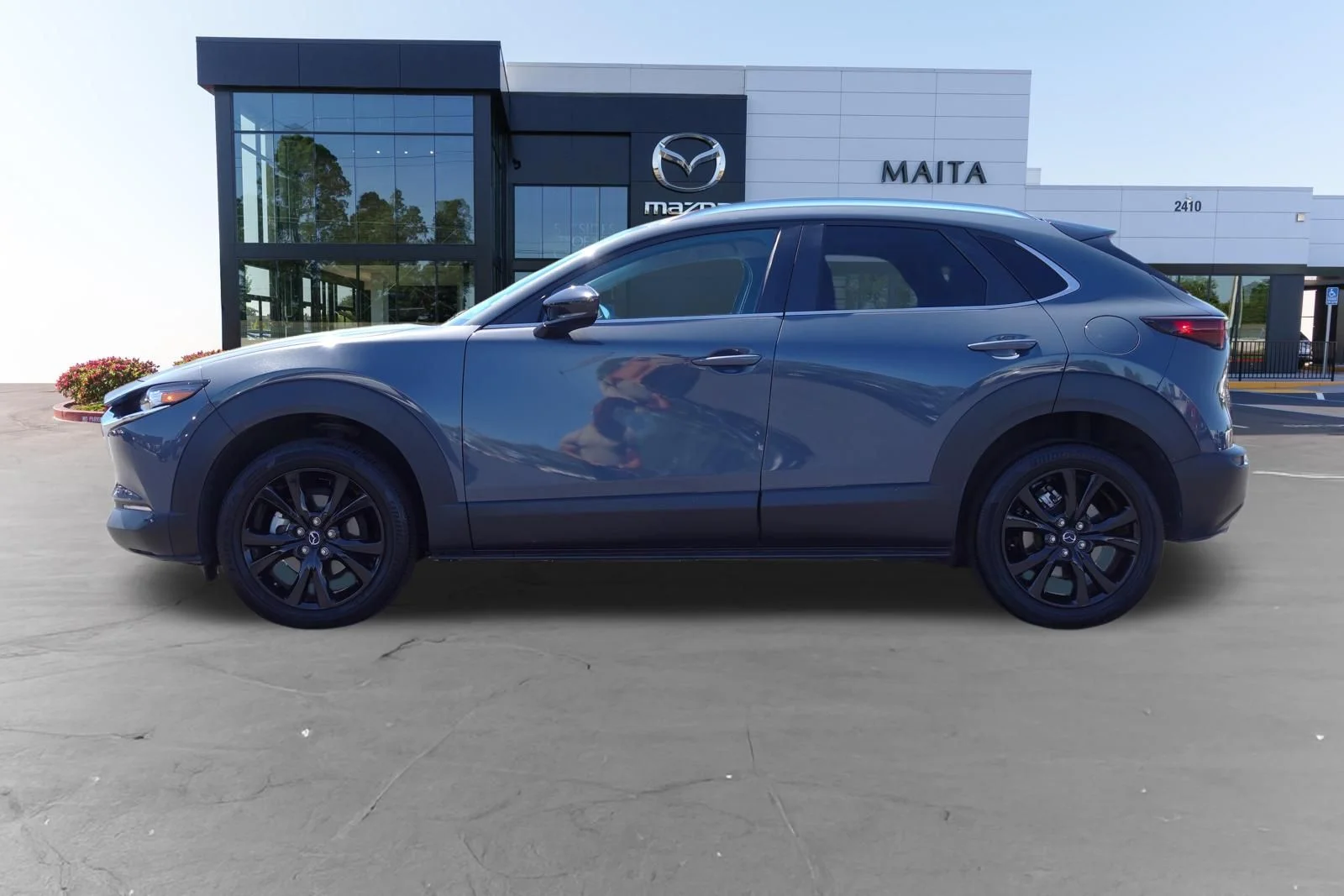 Certified Used 2025 Polymetal Gray Metallic Mazda 2.5 S Carbon Edition image 8