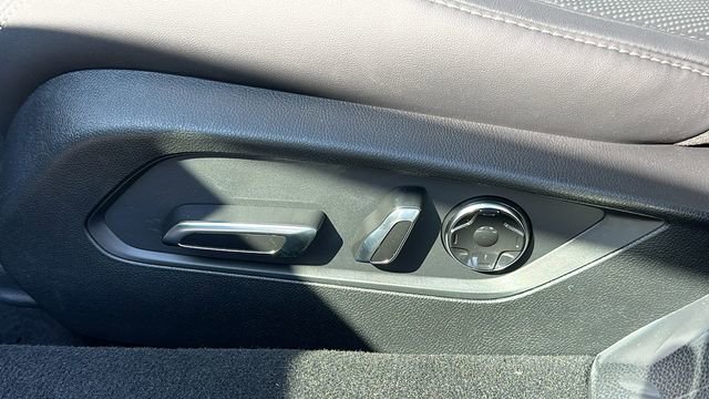 2025 Acura TLX Technology Package - Photo 38