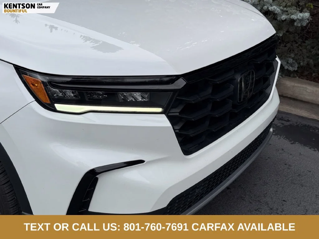 Used 2023 White Honda EX-L image 15