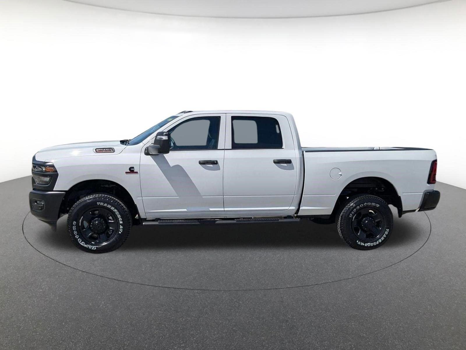 New 2026 Bright White Clear-Coat Exterior Paint RAM Tradesman image 7