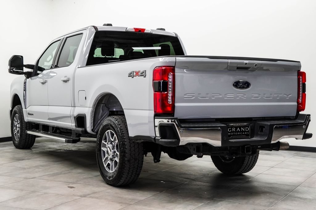 Used 2026 White Ford Lariat image 11