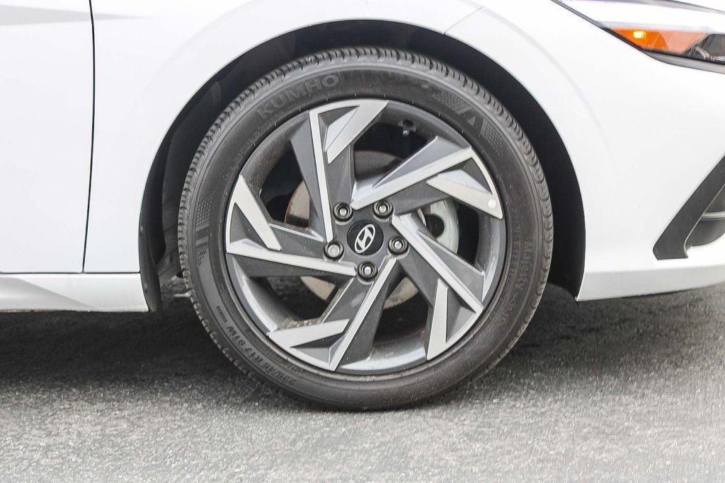 Certified Used 2025 White Hyundai SEL Sport image 14
