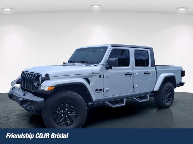 2022 Jeep Gladiator Sport